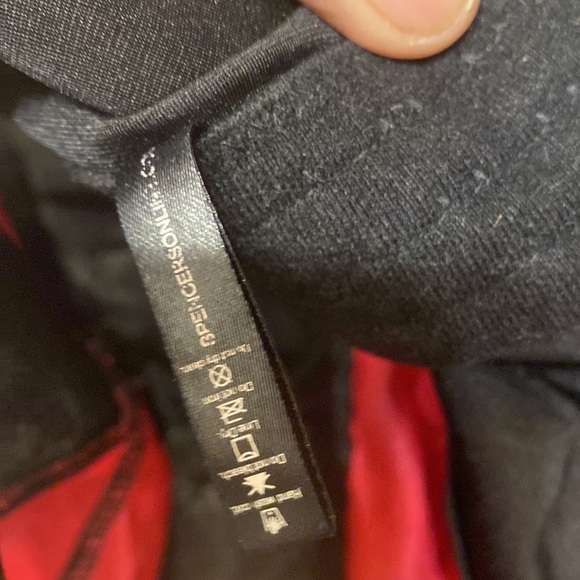 Ladies Pink and Black Corset from Spencer’s size small - Picture 8 of 9